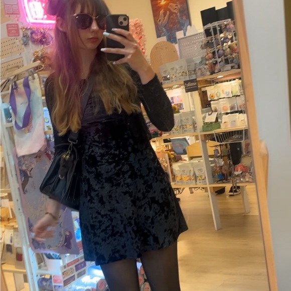 Meet your Posher, Hailey - Picture 7 of 9